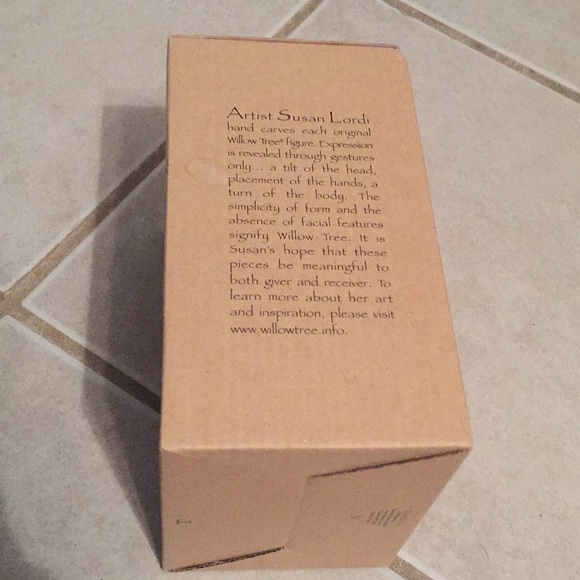 BNIB Willow Tree Angel of Friendship - Picture 4 of 5